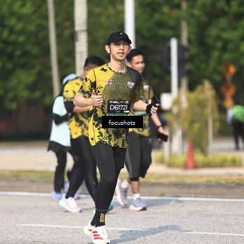 Runner Photo 6829130