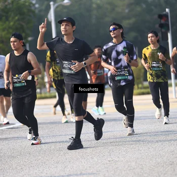 Runner Photo 6829172