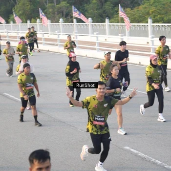 Runner Photo 6829181