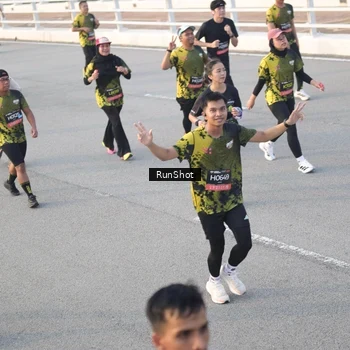 Runner Photo 6829195