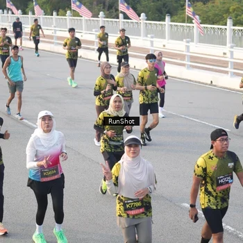 Runner Photo 6829225