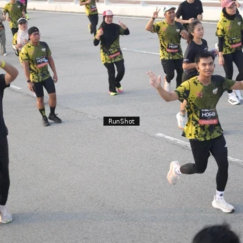 Runner Photo 6829238