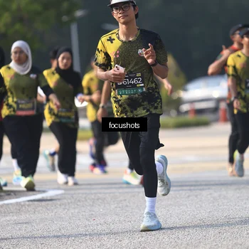 Runner Photo 6829249