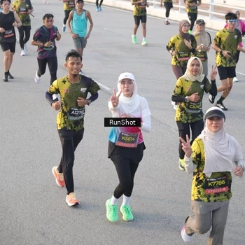 Runner Photo 6829256