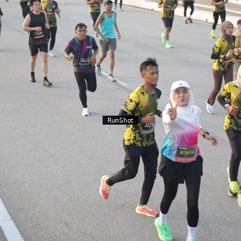 Runner Photo 6829262
