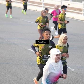 Runner Photo 6829280