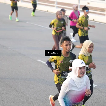 Runner Photo 6829283