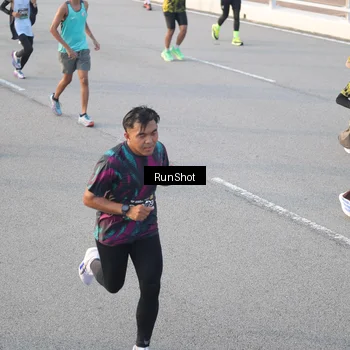 Runner Photo 6829303