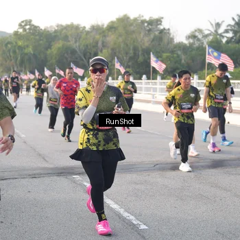 Runner Photo 6829333
