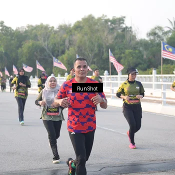 Runner Photo 6829342