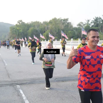 Runner Photo 6829353