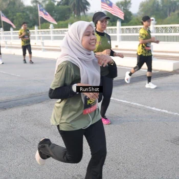 Runner Photo 6829383