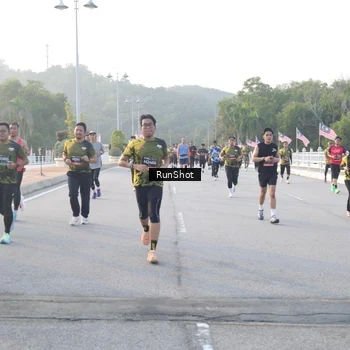 Runner Photo 6829398