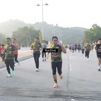 Runner Photo 6829408