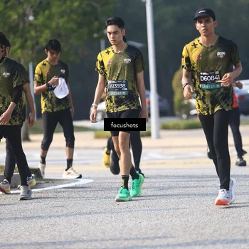 Runner Photo 6829425