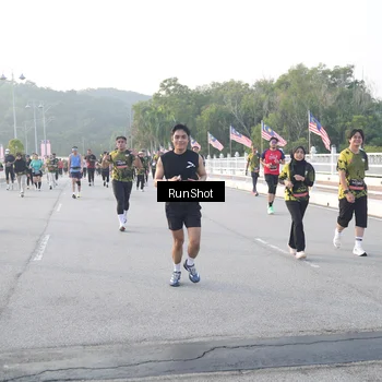 Runner Photo 6829427