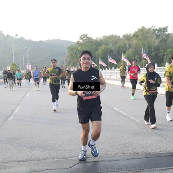 Runner Photo 6829450