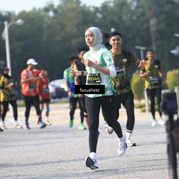 Runner Photo 6829472