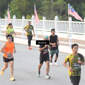 Runner Photo 6829489