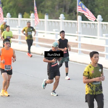 Runner Photo 6829511