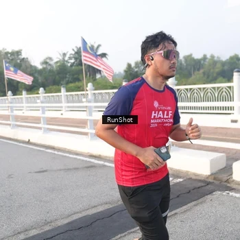Runner Photo 6829523