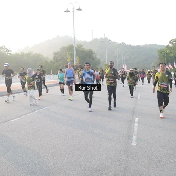 Runner Photo 6829542