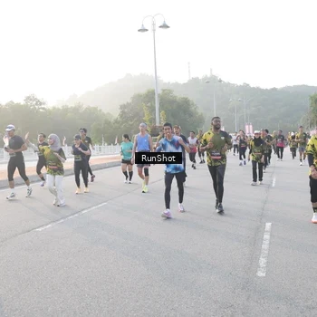 Runner Photo 6829547