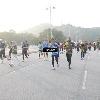 Runner Photo 6829559