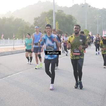 Runner Photo 6829565