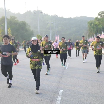 Runner Photo 6829597