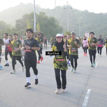 Runner Photo 6829605