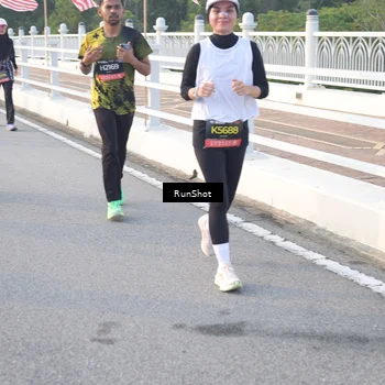 Runner Photo 6829634