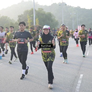 Runner Photo 6829648