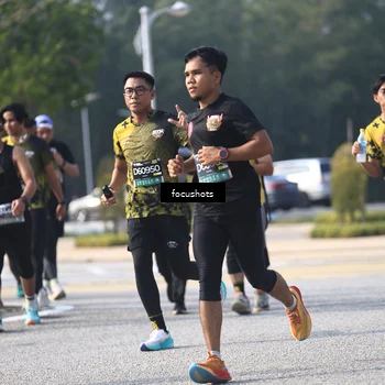 Runner Photo 6829671