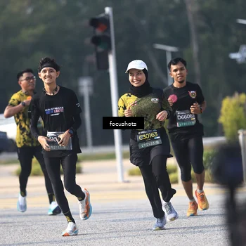 Runner Photo 6829710