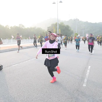 Runner Photo 6829723