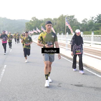 Runner Photo 6829738