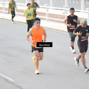Runner Photo 6829751