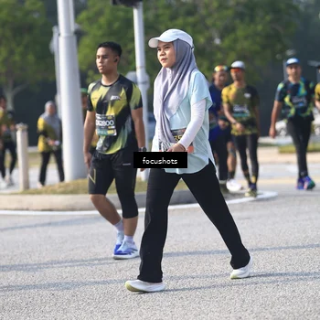 Runner Photo 6829755