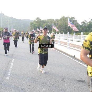 Runner Photo 6829767