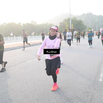 Runner Photo 6829782