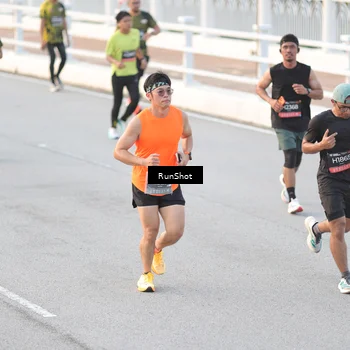 Runner Photo 6829783