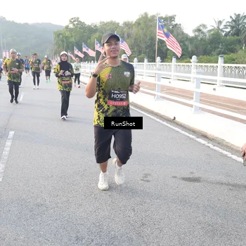 Runner Photo 6829784