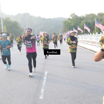 Runner Photo 6829785