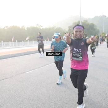 Runner Photo 6829828