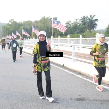 Runner Photo 6829846