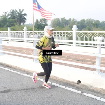 Runner Photo 6829856