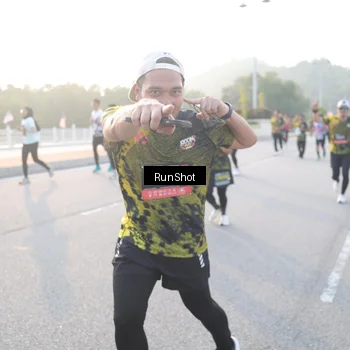 Runner Photo 6829875