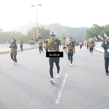 Runner Photo 6829907