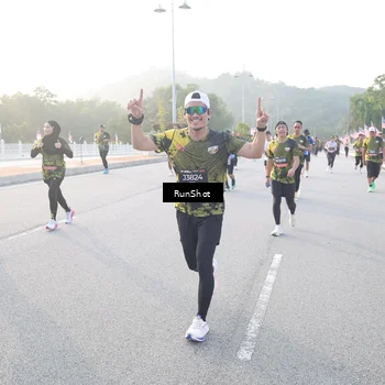 Runner Photo 6829921